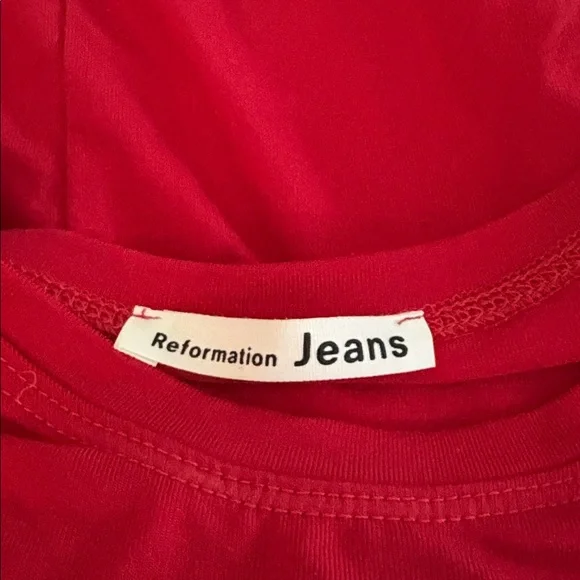 Reformation gorgeous red stretchy dress with great deep pockets - Picture 9 of 10